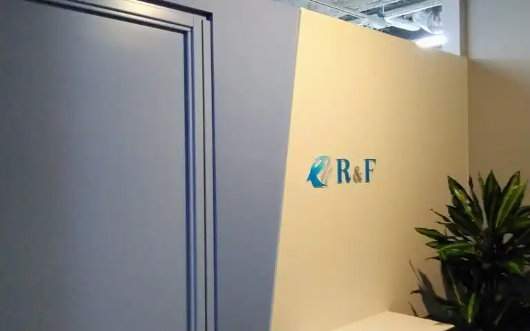 オフィス　入口